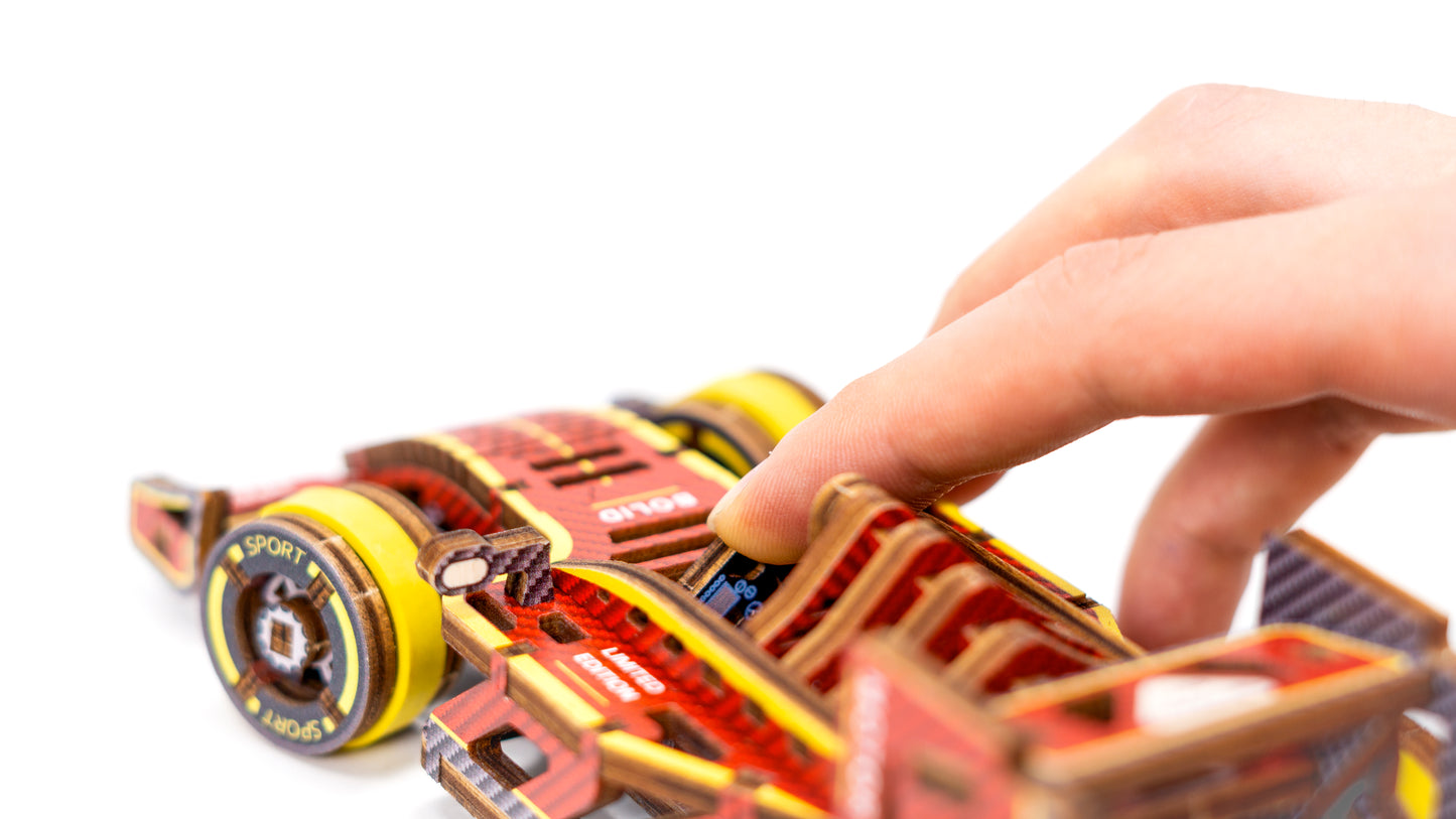 3D Houten Puzzel Raceauto 'Bolid' - DIY Wood Puzzles Color